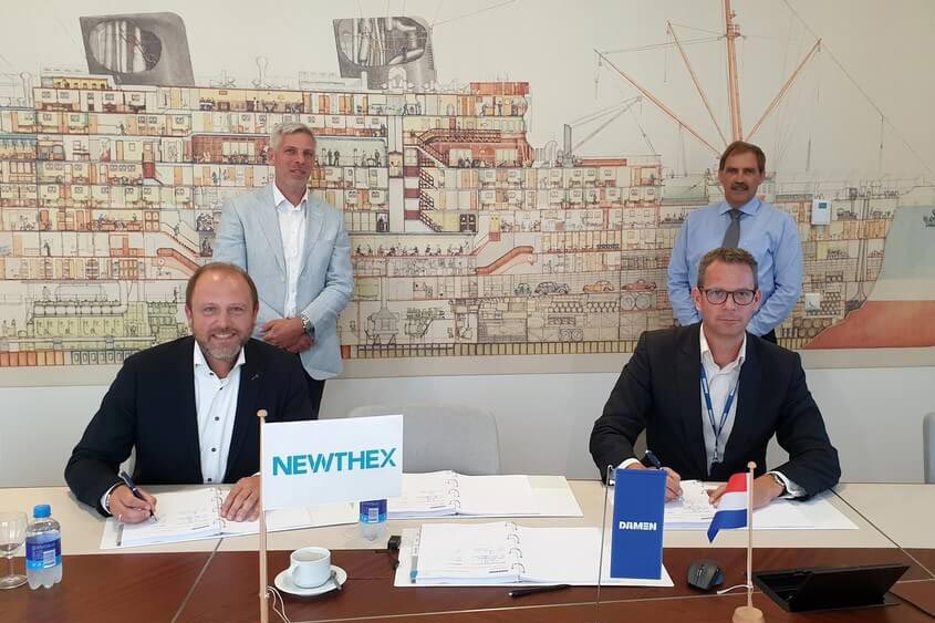 From left to right: Newthex managing team Ruben Tienpont and Jeroen Mulder, dsns operations director Tijs Buijs and project director css Arjan Risseeuw