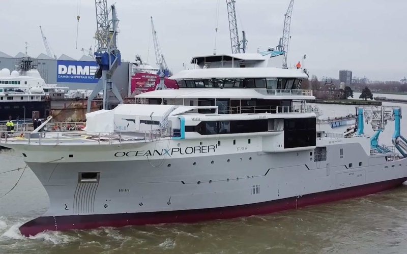 newthex-double-hatches-flush-fuel-storage-oceanxplorer-vessel-03